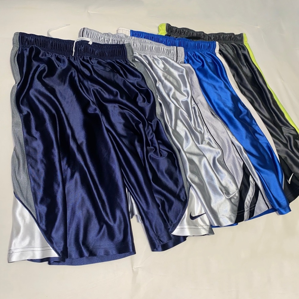 4 pairs of Nike basketball shorts